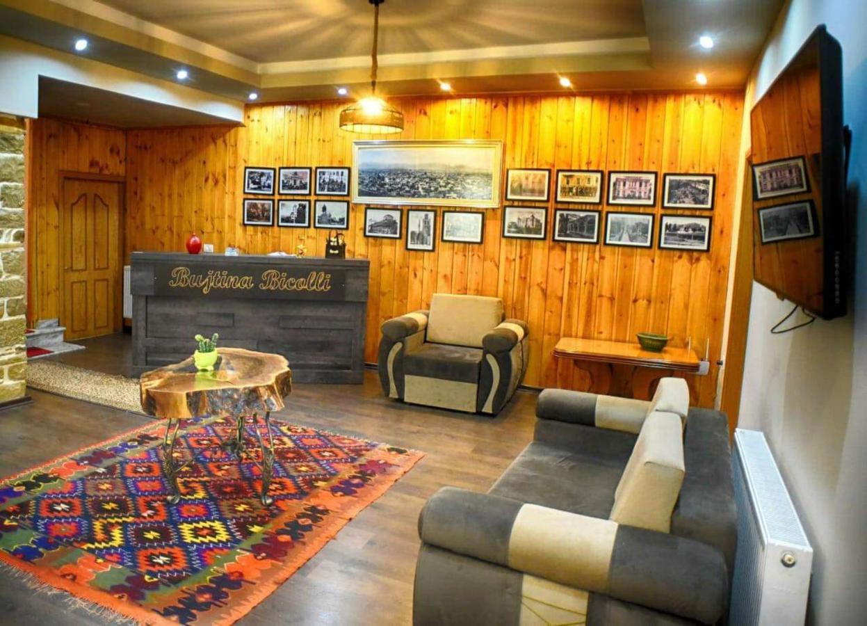 Hotel Bujtina Bicolli Korce Eksteriør bilde